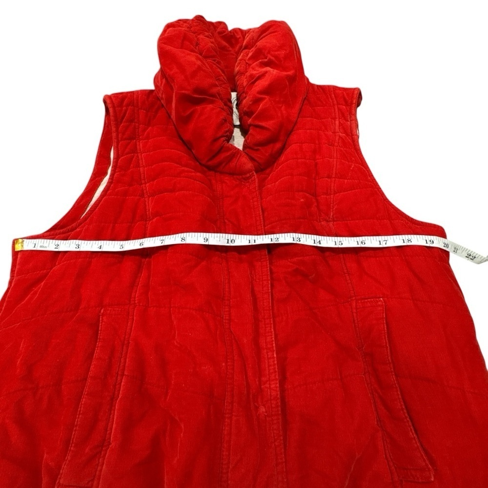 Daughters of the Liberation Woman’s Vest Velvet Zip Snap Up Pockets Puffer Sz L - Picture 4 of 7